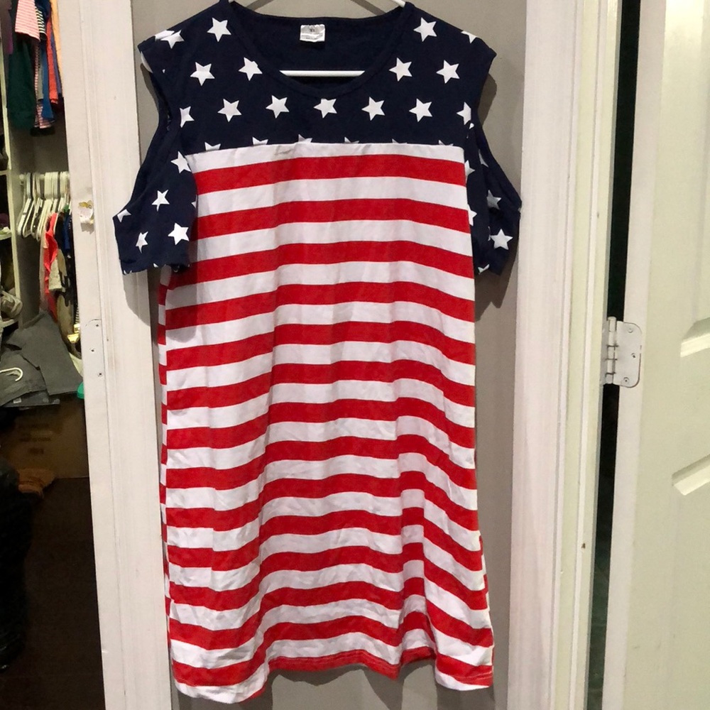 cold shoulder patriotic flag dress
